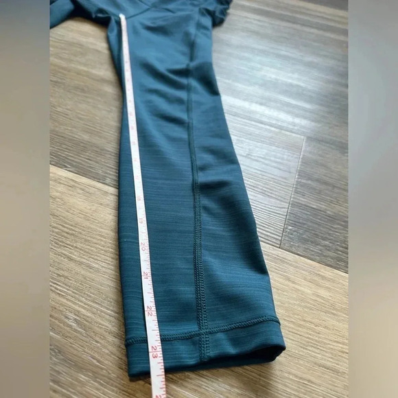 ATHLETA Women’s Ultimate Stash Pocket 7/8 Moss Green Size XS - Picture 6 of 12